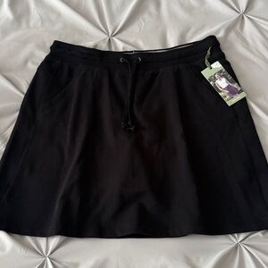 Green Tea Active Knit Skort Black NWT